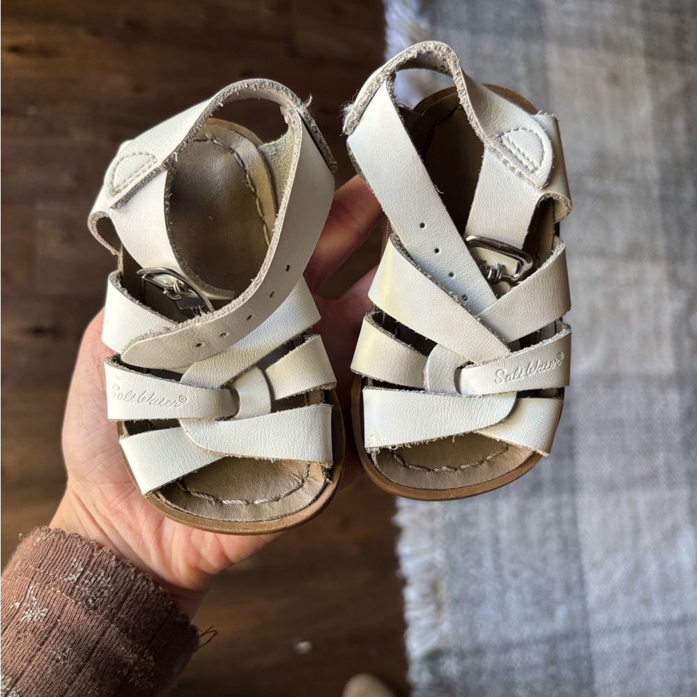 Saltwater Sandals - White Baby